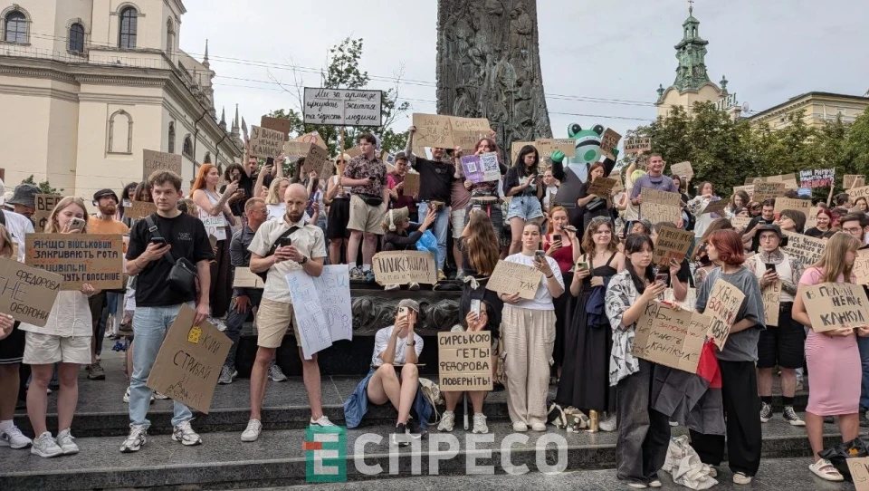 Призначення Драпатого головнокомандувачем ЗСУ: перші реакції та очікування