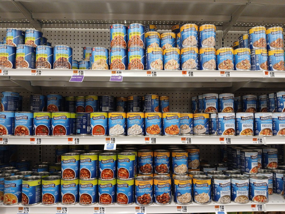 Nestle збільшує продажі завдяки обсягам і підтверджує прогноз на 2026 рік