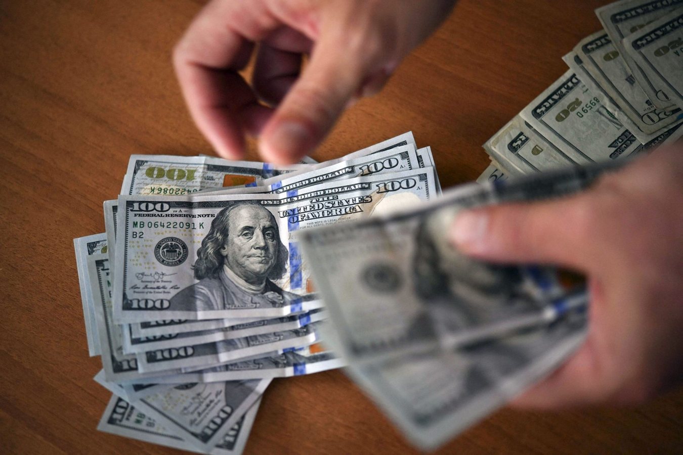 Розрив між ультрабагатими та рештою 1% сягнув історичного максимуму