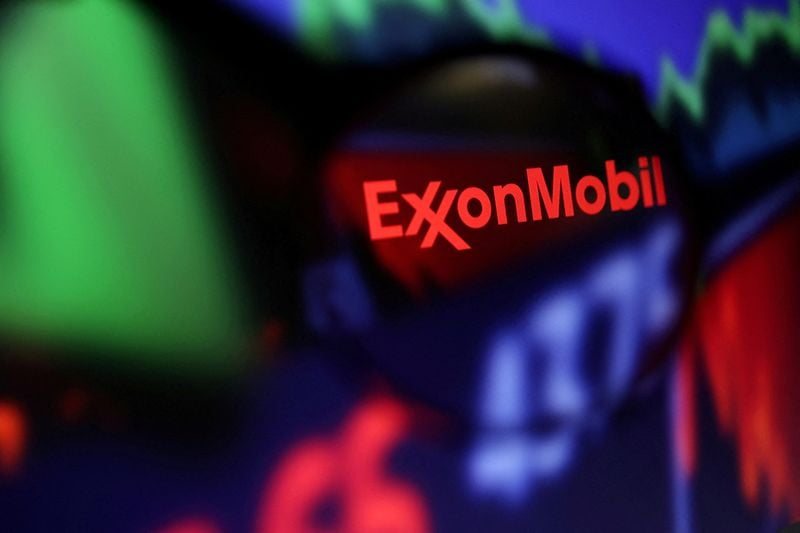 Exxon і Chevron перевищили прогнози прибутку на тлі зростання маржі переробки