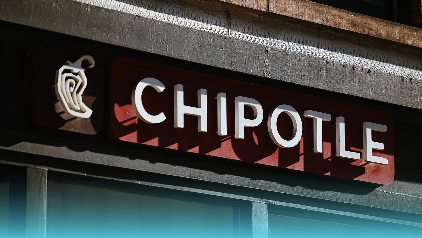 Starbucks вивчає можливість придбання Chipotle, але головна перешкода не в ціні
