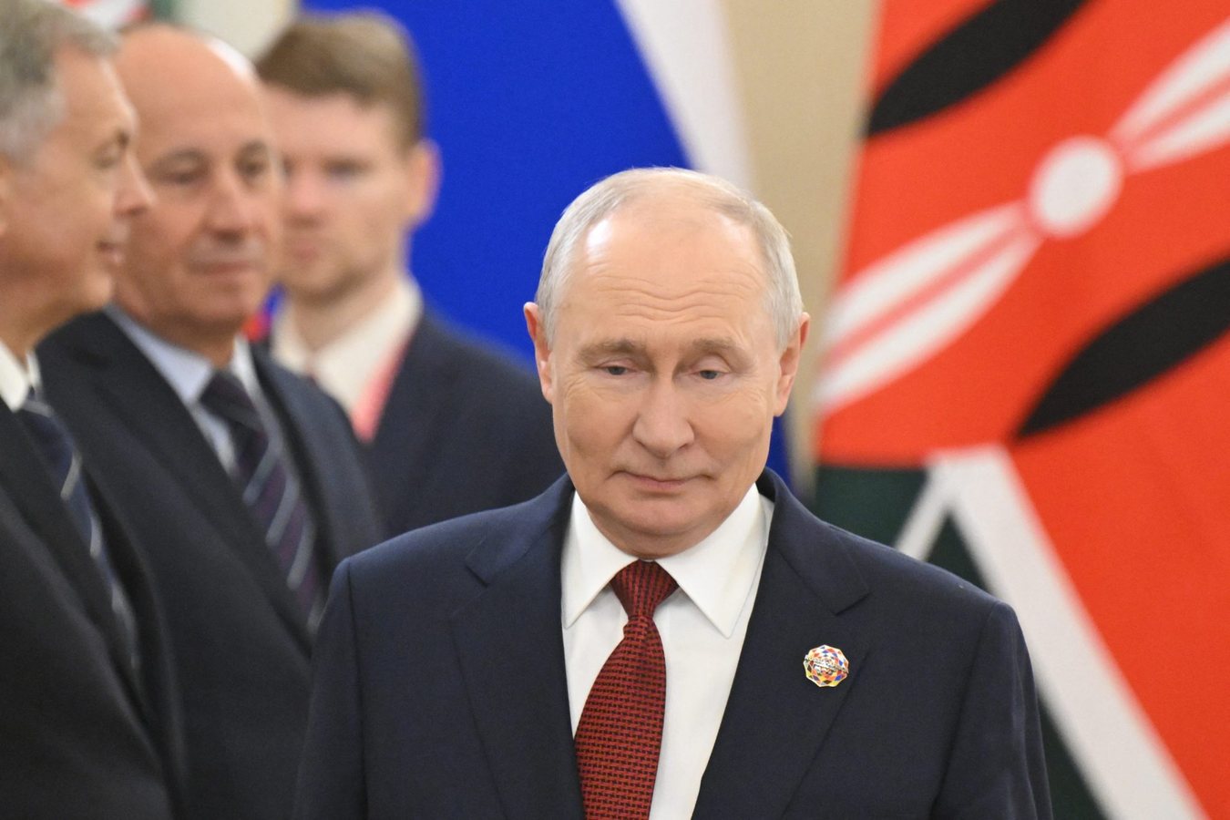 Путін збирає гроші на війну через податки на видобувників і заощадження громадян