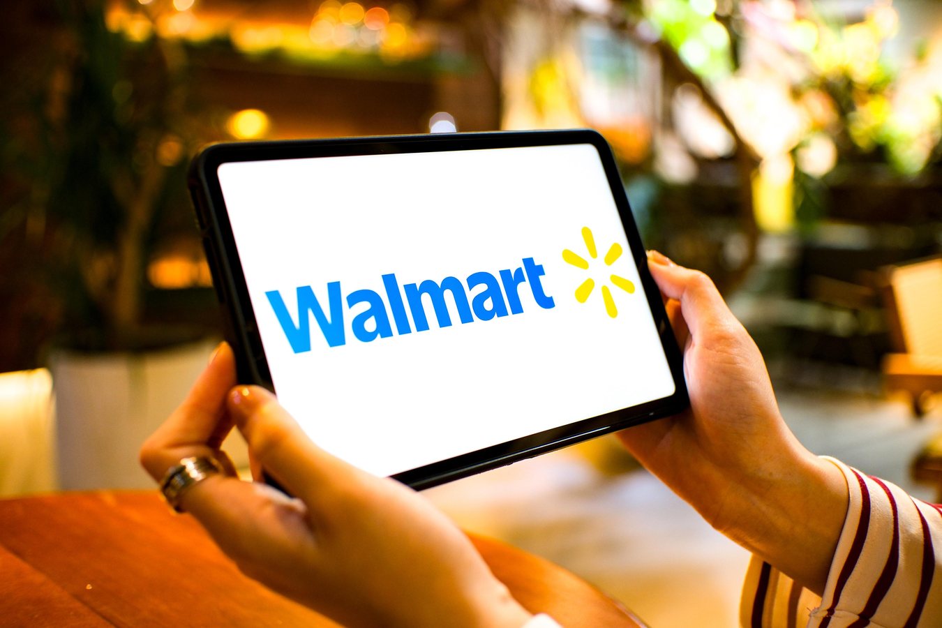 Groundwork Collaborative досліджує патенти Walmart через ризики для приватності покупців