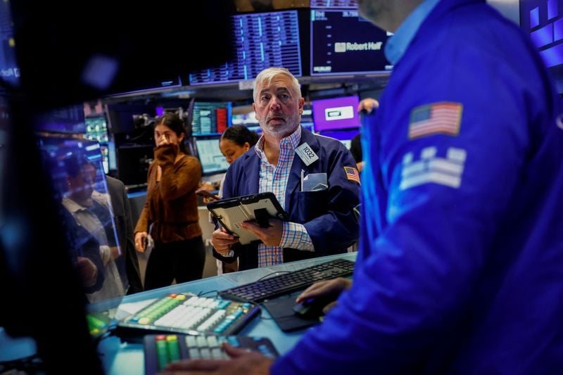 Ф'ючерси Nasdaq тягнуть американські ринки вгору на тлі падіння цін на нафту