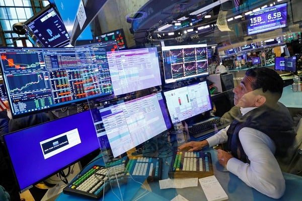 Акції IT-сервісної компанії зросли на 9,85% на тлі валютних коливань